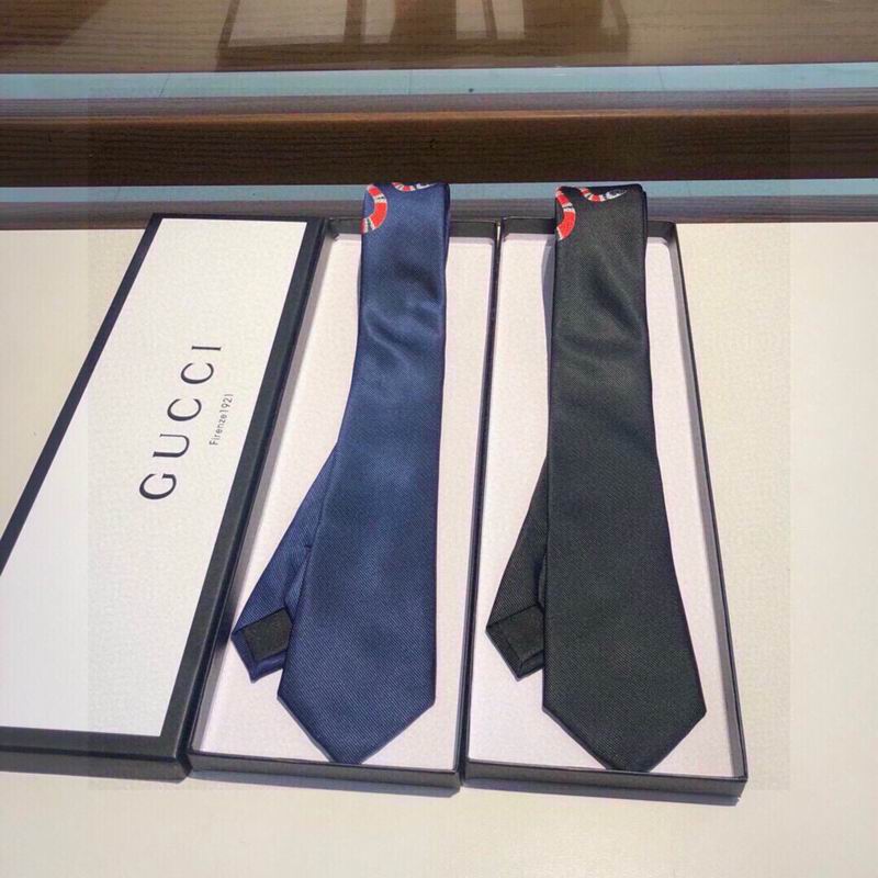 Gucci Tie hm14